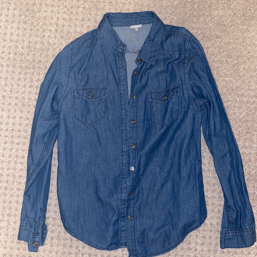Charlotte Russe jean button down
